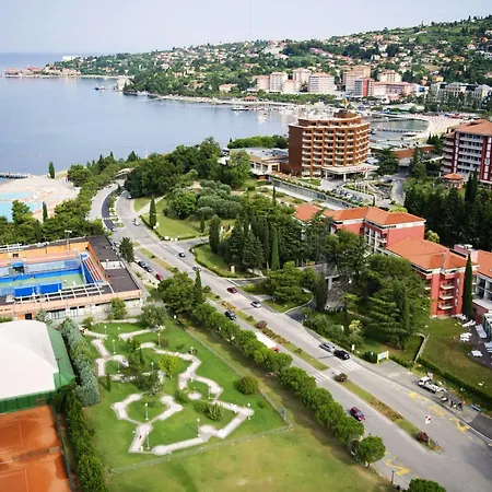 Hotel Remisens Bel Moretto - Metropol Annexe 4*