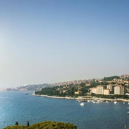 Remisens Casa Bel Moretto, Depandansa ホテル 4*