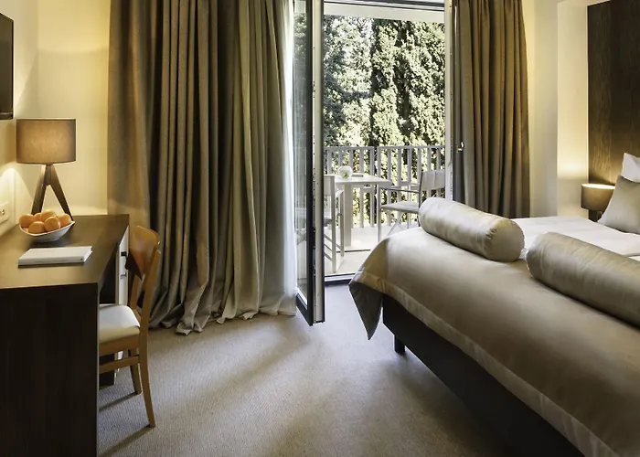 호텔 Remisens Casa Bel Moretto, Depandansa Hotela Metropol 4*