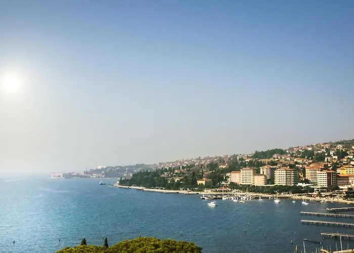 Remisens Casa Bel Moretto, Depandansa Hotela Metropol Отель 4*